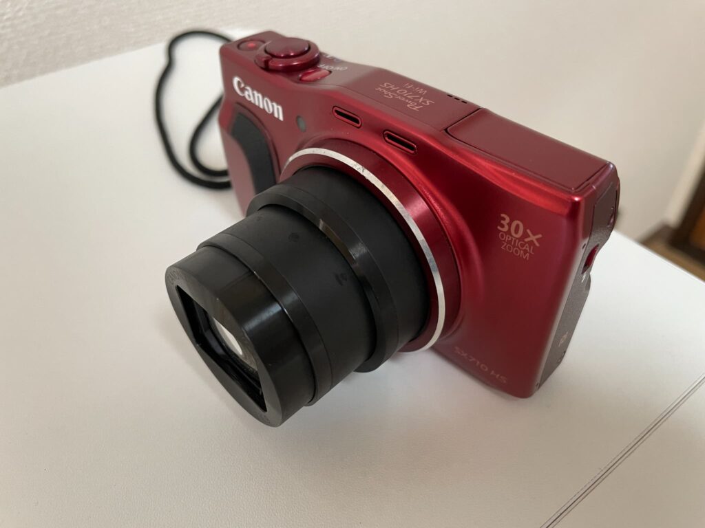 キヤノンのコンパクトデジタルカメラPowerShotSX710HS